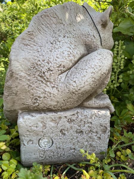 Gargoyle BERTIE | Fiona Scott © | Pheeberts Statuary